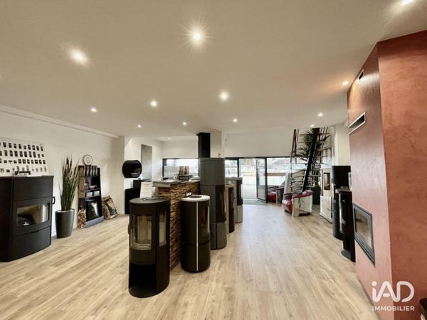 Location boutique/local commercial 110 m² Mennecy