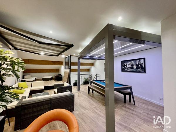 Location boutique/local commercial 110 m² Mennecy