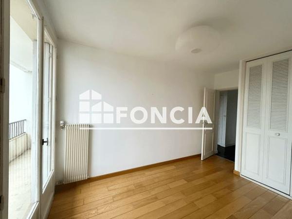 Location Appartement 4 pièces 78.48 m² - 65-67 ET 69 RUE MAINDRON Cholet 49300