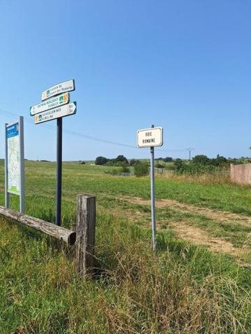 Lot de 2 parcelles d'un ensemble d'environ 50 ares partiellement constructible sur 200m2 environ