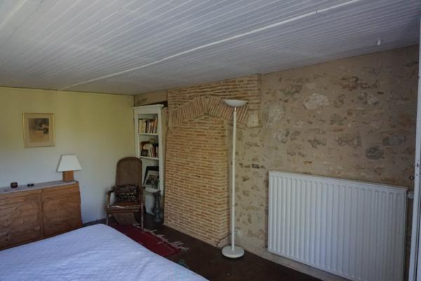 Charmant ensemble immobilier du XVIIIe siècle niché au coeur de la vallée du Bandiat.