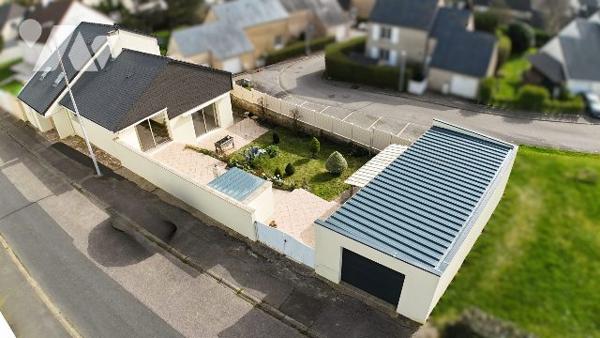 MAISON CENTRE LES PIEUX