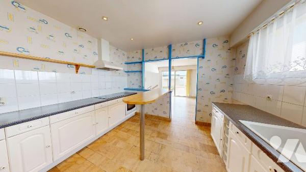 MAISON CENTRE LES PIEUX