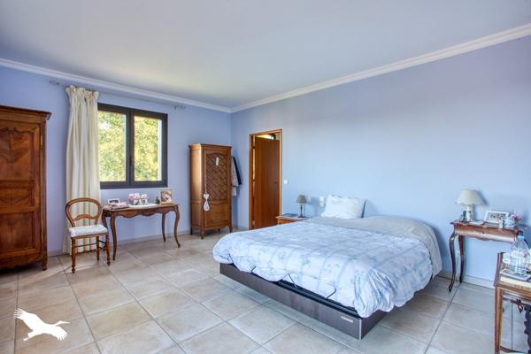 Maison à vendre |  Saint-Céré |  9 pièces | 296 m²