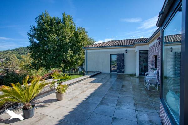 Maison à vendre |  Saint-Céré |  9 pièces | 296 m²