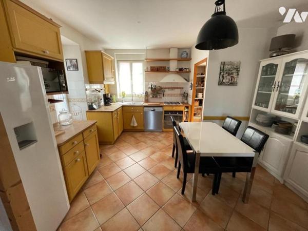 Maison de caractère entre centre et plage