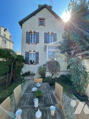 Maison de caractère entre centre et plage