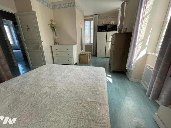 Maison de caractère entre centre et plage