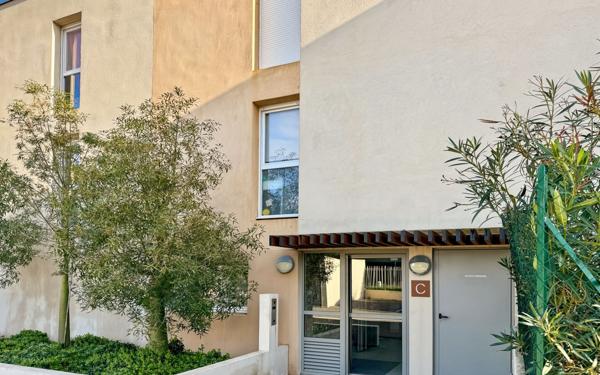 Appartement à vendre    2 pièces • 52,74 m2 Saint-Raphaël