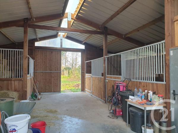 Maison à vendre  7 pièces - 235 m2 MOUTIERS SUR LE LAY - 85