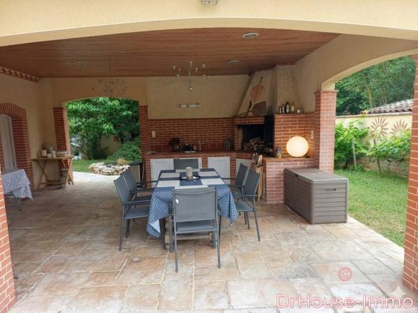 Maison à vendre 8 pièces de 272 m²
