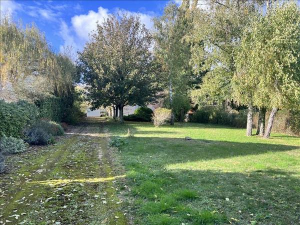 Terrain à vendre |  Saint-Baudel |  2230 m²