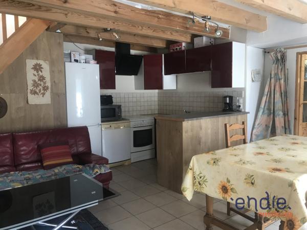 MAISON A PLAINE ET VALLEES IDEALE POUR UN PREMIER INVESTISSEMENT.