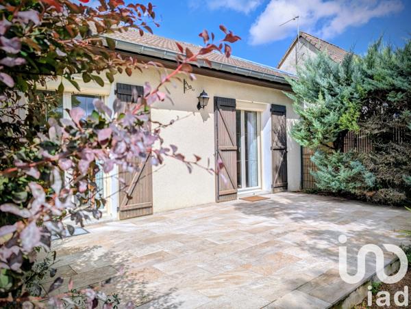 Maison à vendre 4 pièces 88 m² Saint-Gibrien