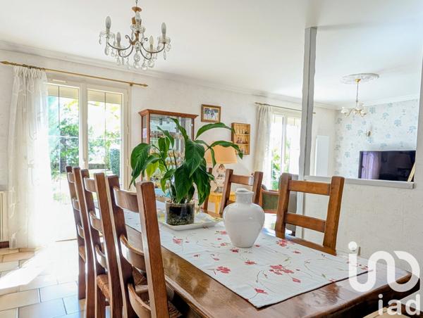 Maison à vendre 4 pièces 88 m² Saint-Gibrien