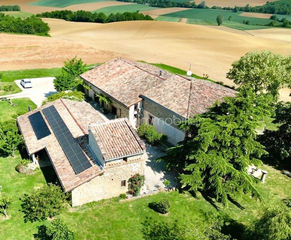 Corps de ferme de 330 m²