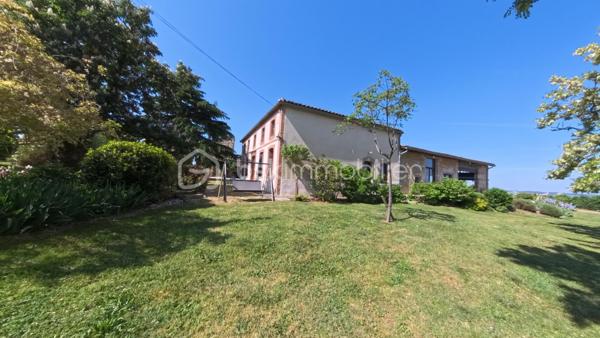 Corps de ferme de 330 m²