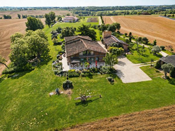Corps de ferme de 330 m²