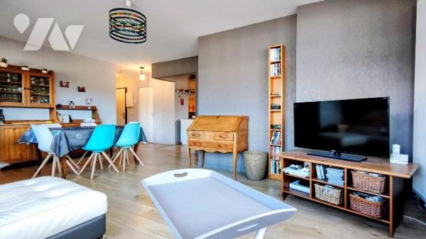 T5 DUPLEX en dernier étage