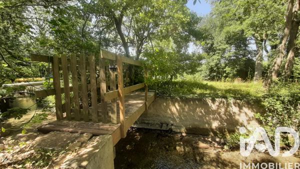 Maison à vendre 7 pièces 218 m² L'Isle-sur-la-Sorgue