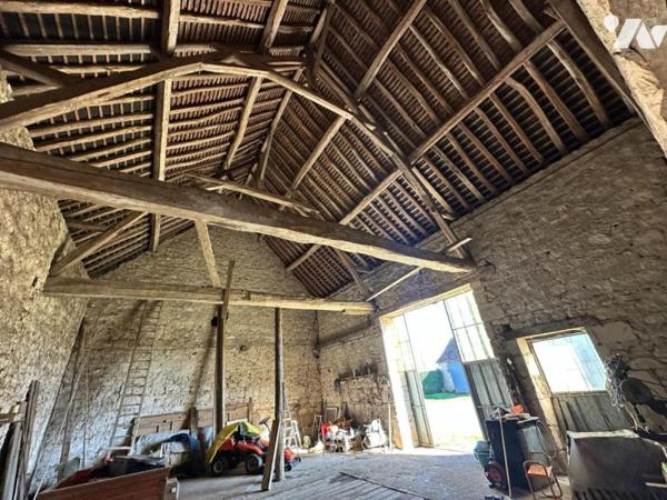 Corps de Ferme avec truffière. Proche Sainte Maure de Touraine