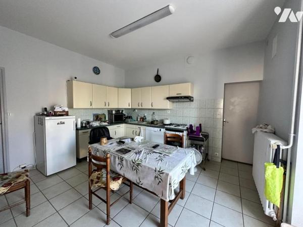 Corps de Ferme avec truffière. Proche Sainte Maure de Touraine