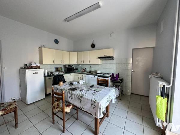 Corps de Ferme avec truffière. Proche Sainte Maure de Touraine