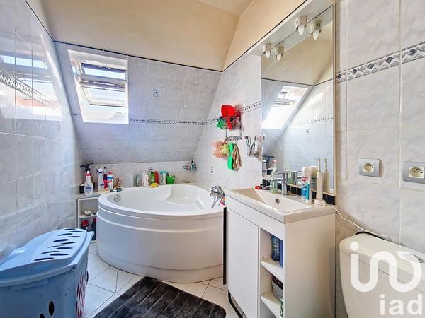 Maison à vendre 4 pièces 81 m² Le Mée-sur-Seine