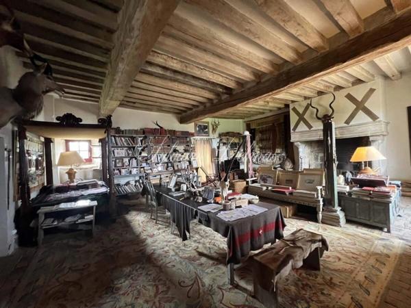 Propriete à vendre 35 pièces proche de NOCE (61)