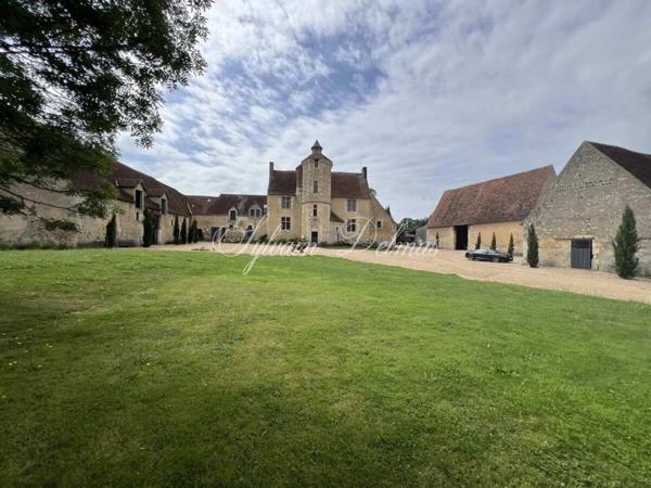 Propriete à vendre 35 pièces proche de NOCE (61)