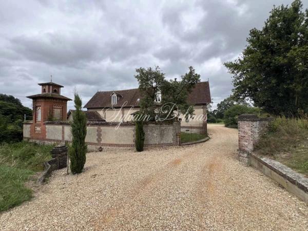 Propriete à vendre 35 pièces proche de NOCE (61)