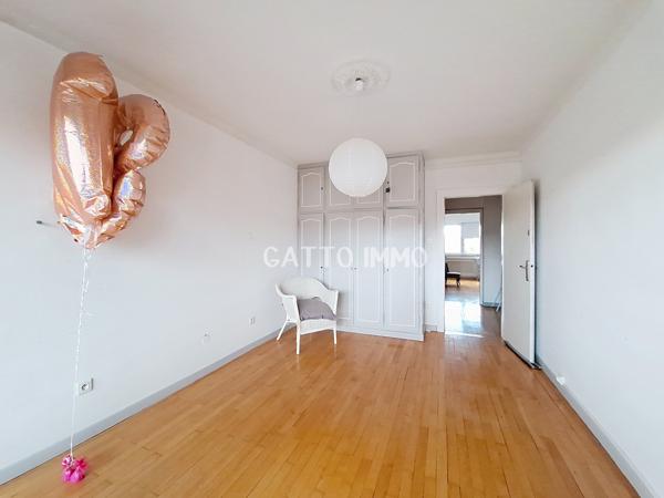 Appartement de 133 m2 avec terrasses et garages