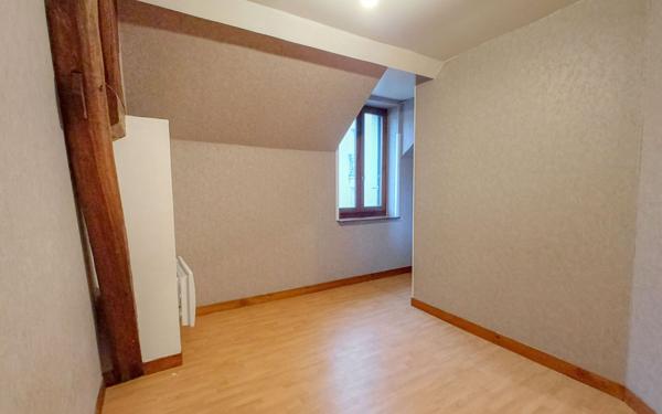 Maison à louer    4 pièces • 93,09 m2 Gien