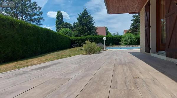 Achat - Maison Franois 25770 6 pièces 140 m 2 1099 m 2