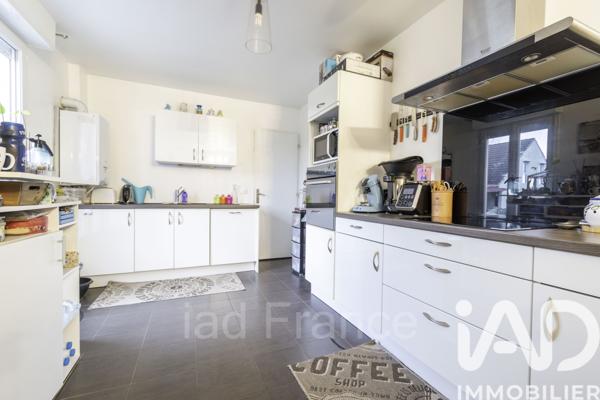 Maison à vendre 6 pièces 105 m² Freneuse