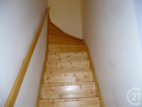 Immeuble à vendre  218 m2 MONTAGNAC - 34