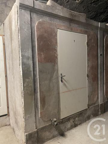 Immeuble à vendre  218 m2 MONTAGNAC - 34