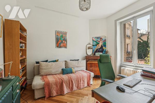 LYON/VILLEURBANNE 8 Av St Exupéry, maison de caractère 160m², 10 min Part-Dieu, cour, jardin, Garage