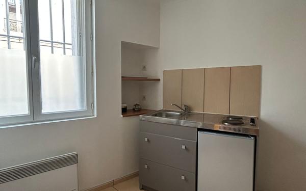 Appartement à louer    1 pièce • 15,50 m2 Nîmes