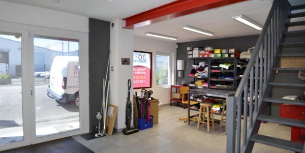 Loft de 135 m², Brionne (27800), 5 pièces, sous-sol. Prix HAI 120 990