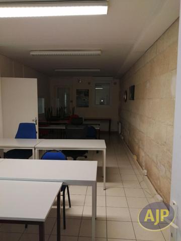 Saintes : 830 € - AJP Immobilier Saintes