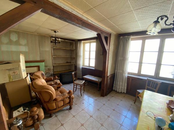 Maison à vendre    5 pièces •  Nogent-le-Rotrou