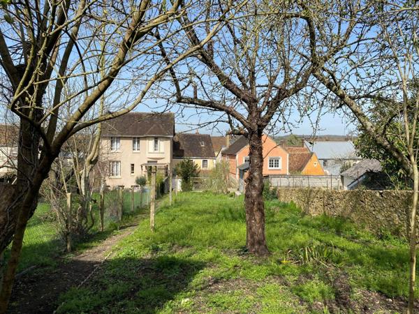 Maison à vendre    5 pièces •  Nogent-le-Rotrou