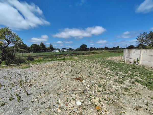 Terrain – 653 m² environ à Chantepie (ref : 40855)