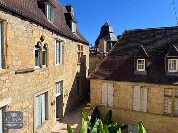 Appartement à louer 3 pièces 53.77m² Sarlat-la-Canéda (24200)