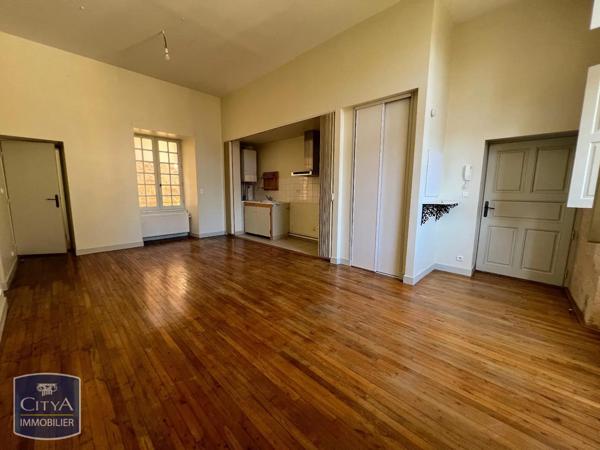 Appartement à louer 3 pièces 53.77m² Sarlat-la-Canéda (24200)