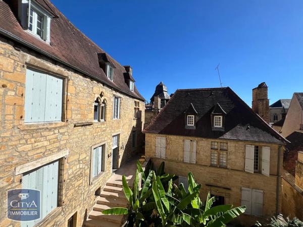 Appartement à louer 3 pièces 53.77m² Sarlat-la-Canéda (24200)