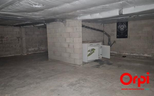 Maison à vendre    4 pièces •  Charmes