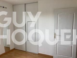 Maison à louer avec piscine à Lacadée