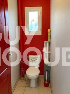 Maison à louer avec piscine à Lacadée